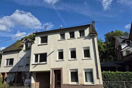 Haus zum Kaufen in Traben-Trarbach 60.000,00 € 136 m²