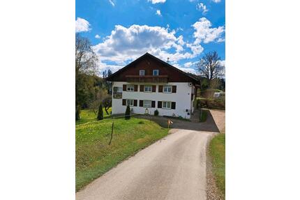 Wohnung zu vermieten - 850,00&nbsp;EUR Kaltmiete, ca.&nbsp; 65,00&nbsp;m&sup2; in Waltenhofen (PLZ: 87448)