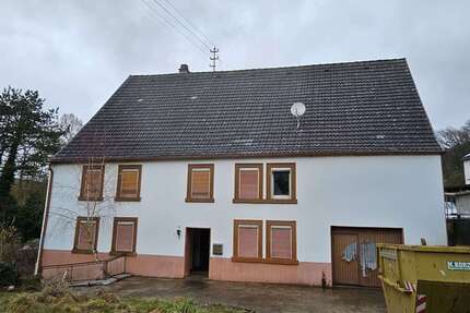 Haus zum Kaufen in Niederkirchen 69.500,00 € 183.51 m²