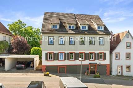 Haus zum Kaufen in Tiefenbronn 598.000,00 € 250.55 m²