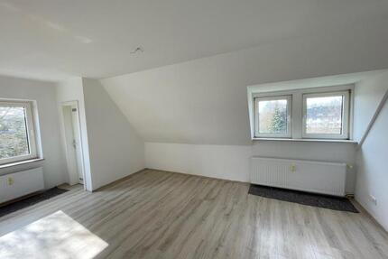 Schöne Lage und freundliche 3-Zimmer-Wohnung inähe Lendringsen - Menden (Sauerland)