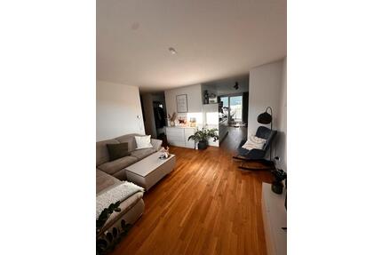 Zimmer in 2er WG: Hochwertige Wohnung Riedberg mit Skylineblick - Frankfurt am Main Kalbach