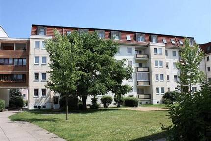 4-Raum-Wohnung mit Wanne für Ihre Familie - Oschersleben
