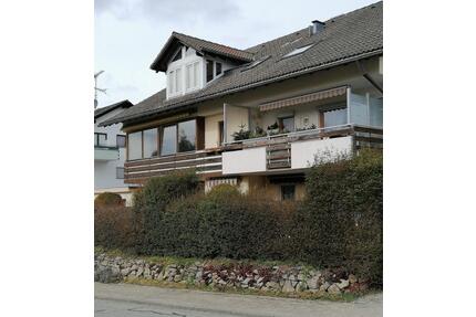 Attraktive 3-Zimmer-Dachwohnung in ruhiger Lage – frisch renovier - Ühlingen-Birkendorf