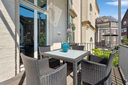 Wohnung zum Kaufen in Düsseldorf - Altstadt 1.190.000,00 € 127 m²