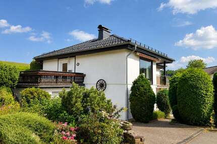 Haus zum Kaufen in Lindlar 240.000,00 € 167.23 m²