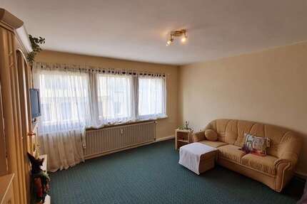 Wohnung zum Kaufen in Oberhausen 100.000,00 € 62.27 m²
