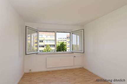 Wohnung zum Mieten in Halle (Saale) 387,38 € 56.52 m²