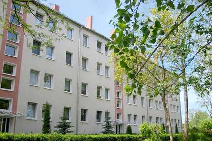 Wohnung zum Mieten in Magdeburg 390,00 € 59 m²