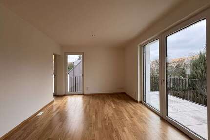 Wohnung zum Mieten in Leipzig 887,00 € 52.17 m²