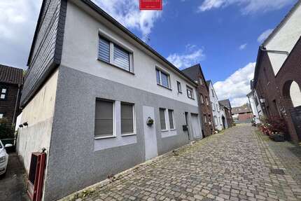 Haus zum Kaufen in Dormagen 299.000,00 € 128 m²