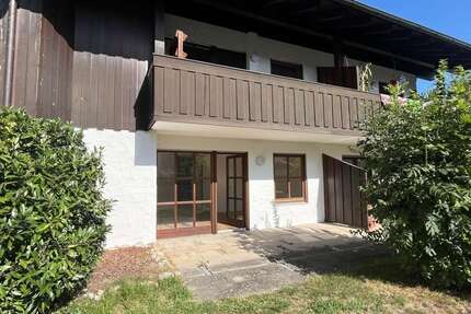 Wohnung zum Kaufen in Bad Endorf 187.000,00 € 41 m²