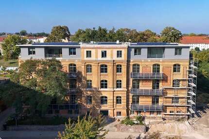 Wohnung zum Mieten in Magdeburg 998,00 € 49 m²