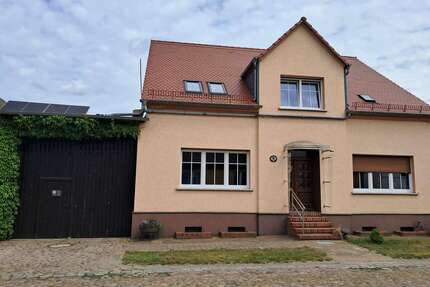 Haus zum Kaufen in WiesenburgMark 280.000,00 € 192 m² - Wiesenburg/Mark