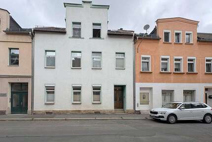 Haus zum Kaufen in OelsnitzVogtl. 160.000,00 € 198 m² - Oelsnitz/Vogtl.