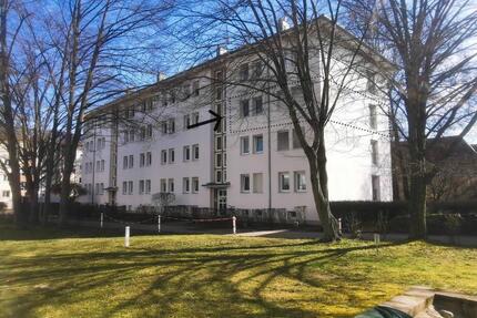 Helle 2-Zimmer-Wohnung mit Balkon in ruhiger Lage – sofort frei - Regensburg Galgenberg