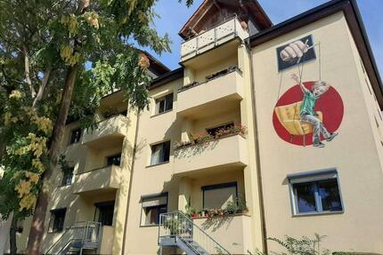 Neu! Renovierte Wohnung mit Südbalkon I Modernes Tageslichtbad und Einbauküche I Stellplatz mögl. - Magdeburg