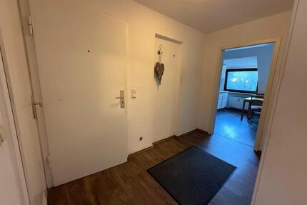 Wohnung circa 60 m². Auf Wunsch im ist Zustand. - Essen Stadtbezirk VII