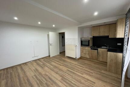 Moderne 2-Zimmer Wohnung mit Garage in Hof