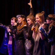 TASK Schauspielschule – On Stage | Ein Jahr voller Mut, Wachstum und Spielfreude