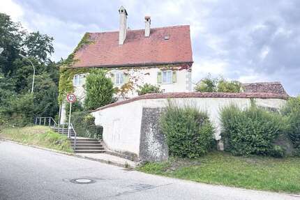 Haus zum Kaufen in Ingolstadt 450.000,00 € 210 m²