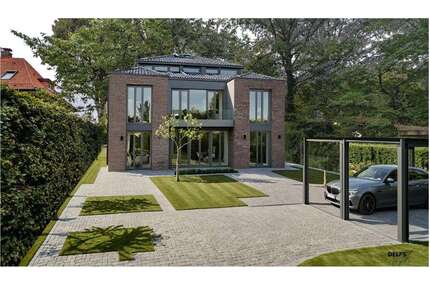 Haus zum Kaufen in Hamburg 2.460.000,00 € 330 m²