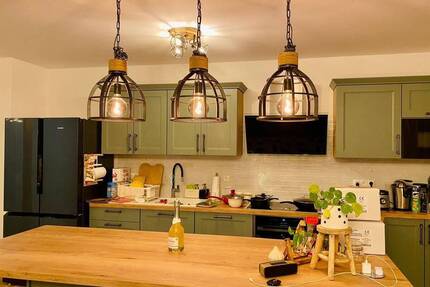 Stilvolle 4-Zimmer-Wohnung mit großem Balkon in toller Lage - Fürth Stadeln