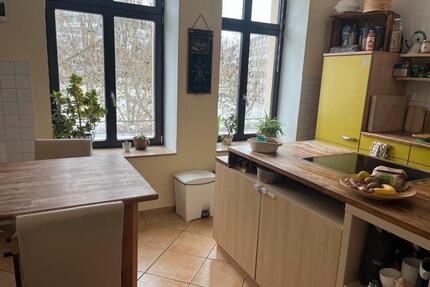 Großzügige Wohnung mitten in Halle an der Saale zur Zwischenmiete - Halle (Saale)