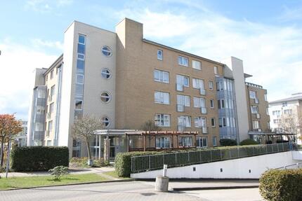 Geräumige 1 Zimmer-Wohnung mit großen Balkon zu mieten! - Schwerin Altstadt