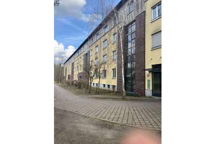Wohnung zum Kaufen in Kleinmachnow 220.000,00 € 58.74 m²