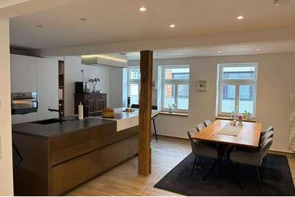 Haus zum Mieten in Ettlingen 1.850,00 € 140 m²