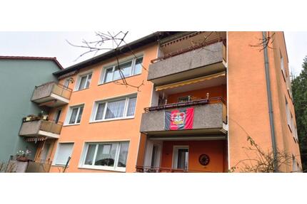 Schön geschnittene 4 Zimmer Eigentumswohnung in ruhiger Lage von - Leverkusen