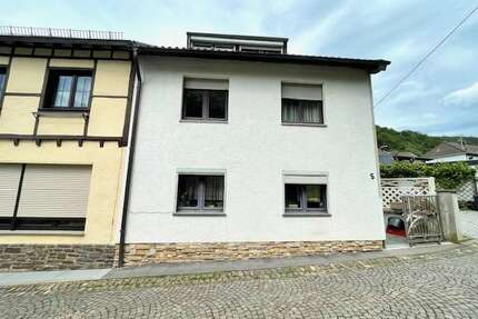 Haus zum Kaufen in Heimbach 195.000,00 € 130 m²