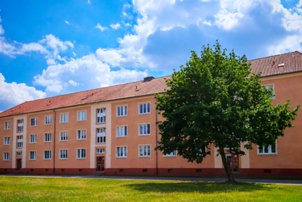 Wohnung zum Mieten in Hoyerswerda 264,00 € 52.71 m²