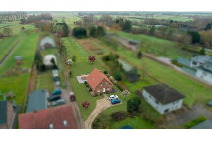 Elbnahe Rarität in zweiter Reihe: 3.961 m² Grundstück mit gesichertem Baurecht - Winsen (Luhe) Hoopte