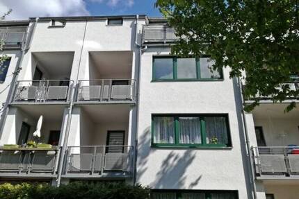 Hereinspaziert++komfortable 3-Zimmer-Wohnung++im 2. Obergeschoss++mit Loggia - Schwerin Krebsförden