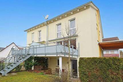 Haus zum Kaufen in Nufringen 730.000,00 € 180 m²