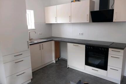 Neu sanierte 2,5 Zimmer-Zimmer-Wohnung - Mönsheim