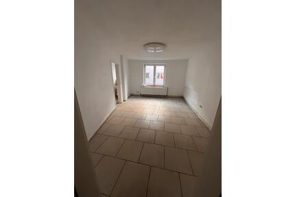 4-Zimmer-Wohnung, 122 qm, WG-geeignet – Terrasse & 2 Bäder - Hannover Vahrenwald-List