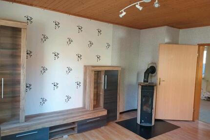 3-Zimmer-Wohnung zu vermieten Erdgeschoss Strothe 490€ - Korbach