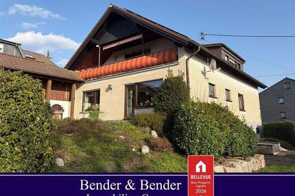 Charmantes Zweifamilienhaus mit Garage in ruhiger Wohngegend von HammSieg! - Hamm/Sieg