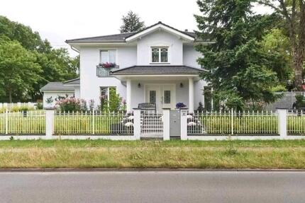 Exklusive Villa mit 6 Zimmern in Biesdorf - Berlin Marzahn-Hellersdorf