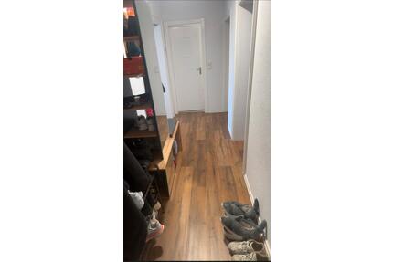 2Zimmerwohnung, 54qm mit EBK, Balkon, 650 Warm ab 1.5. oder 1.6. - Kassel Bettenhausen