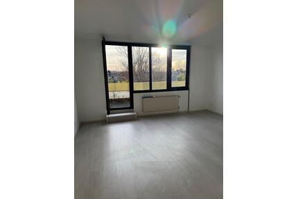 Helle 3-Zimmer-Wohnung mit sonnigem Balkon - Bonn Tannenbusch