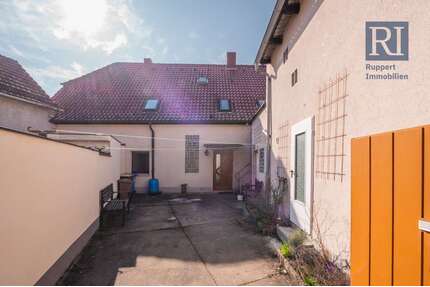Haus zum Kaufen in Rimpar 249.000,00 € 187 m²