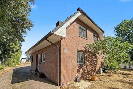 Haus zum Kaufen in Bremen 299.000,00 € 120.9 m²