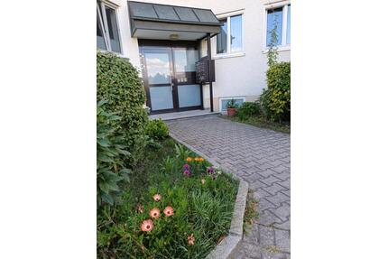 Sonnige 2-Zimmer Wohnung - 665,00&nbsp;EUR Kaltmiete, ca.&nbsp; 52,00&nbsp;m&sup2; in Altötting (PLZ: 84503)
