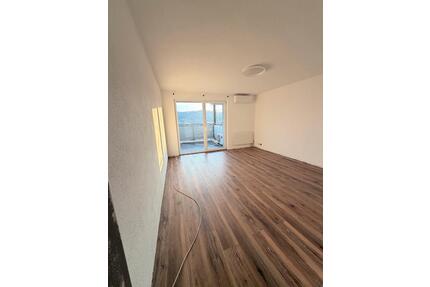 3-4-Zimmer Maisonette-Wohnung - 930,00&nbsp;EUR Kaltmiete, ca.&nbsp; 90,00&nbsp;m&sup2; in Waldshut-Tiengen (PLZ: 79761)