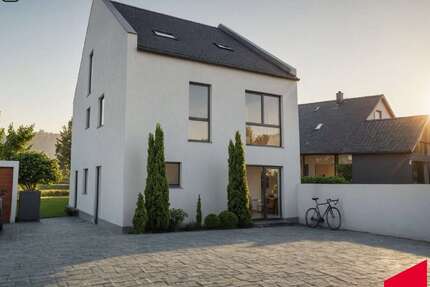 Haus zum Kaufen in Bad Homburg-Ober-Eschbach 1.329.850,00 € 200 m²