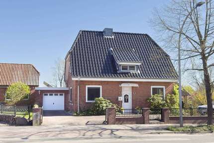 Haus zum Kaufen in Schwarzenbek 485.000,00 € 162 m²